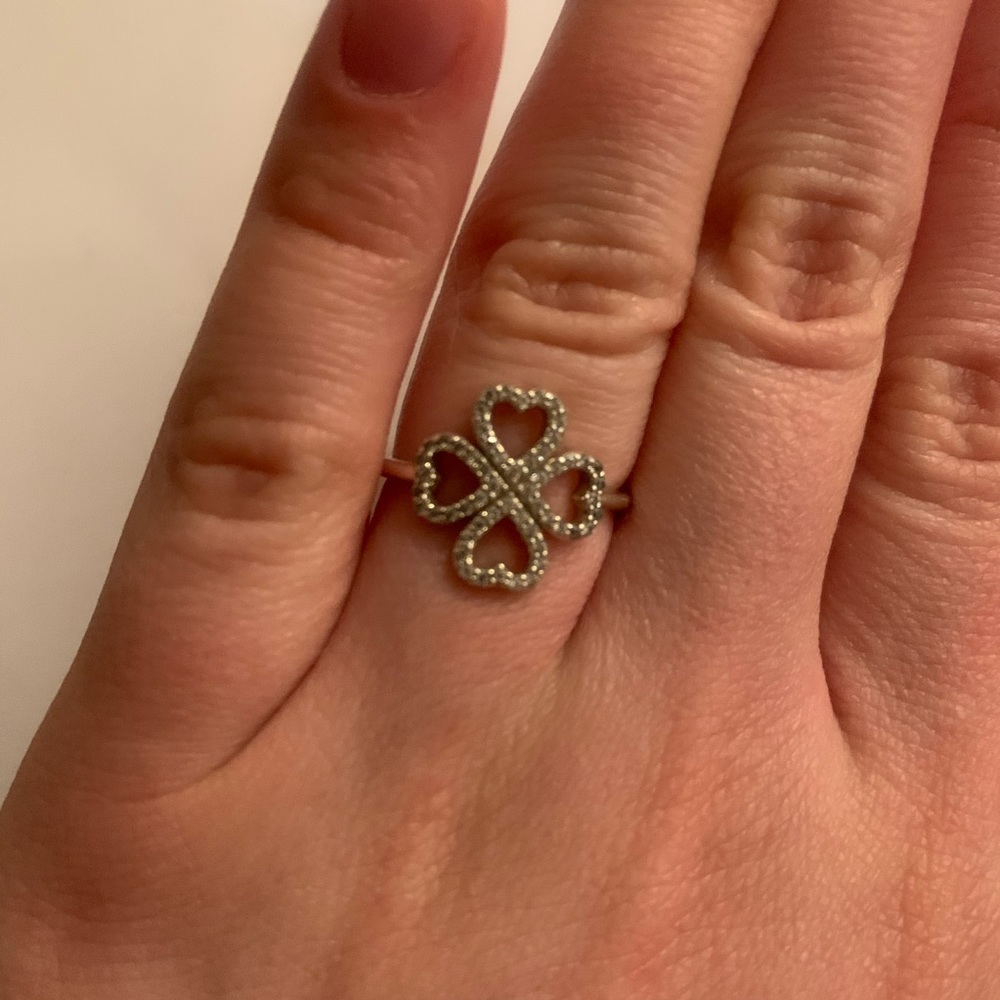 Ring size 52